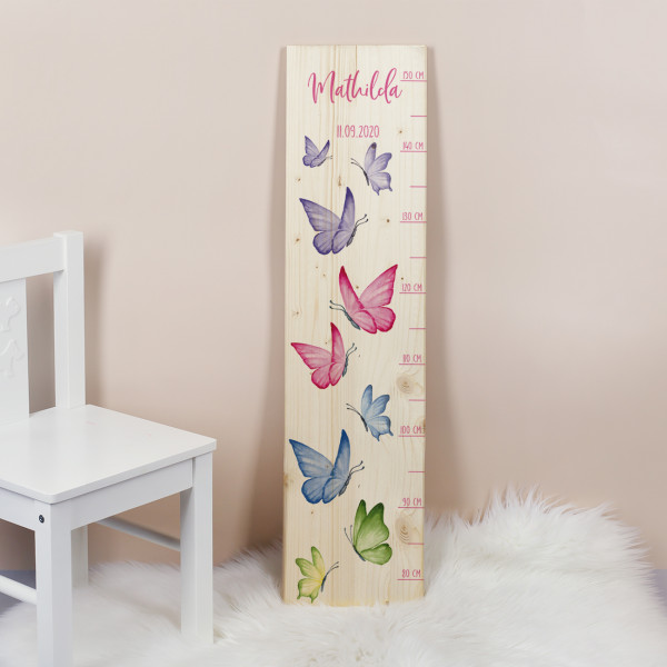 Messlatte für Kinder mit Schmetterlingen, Skala und Name bedruckt